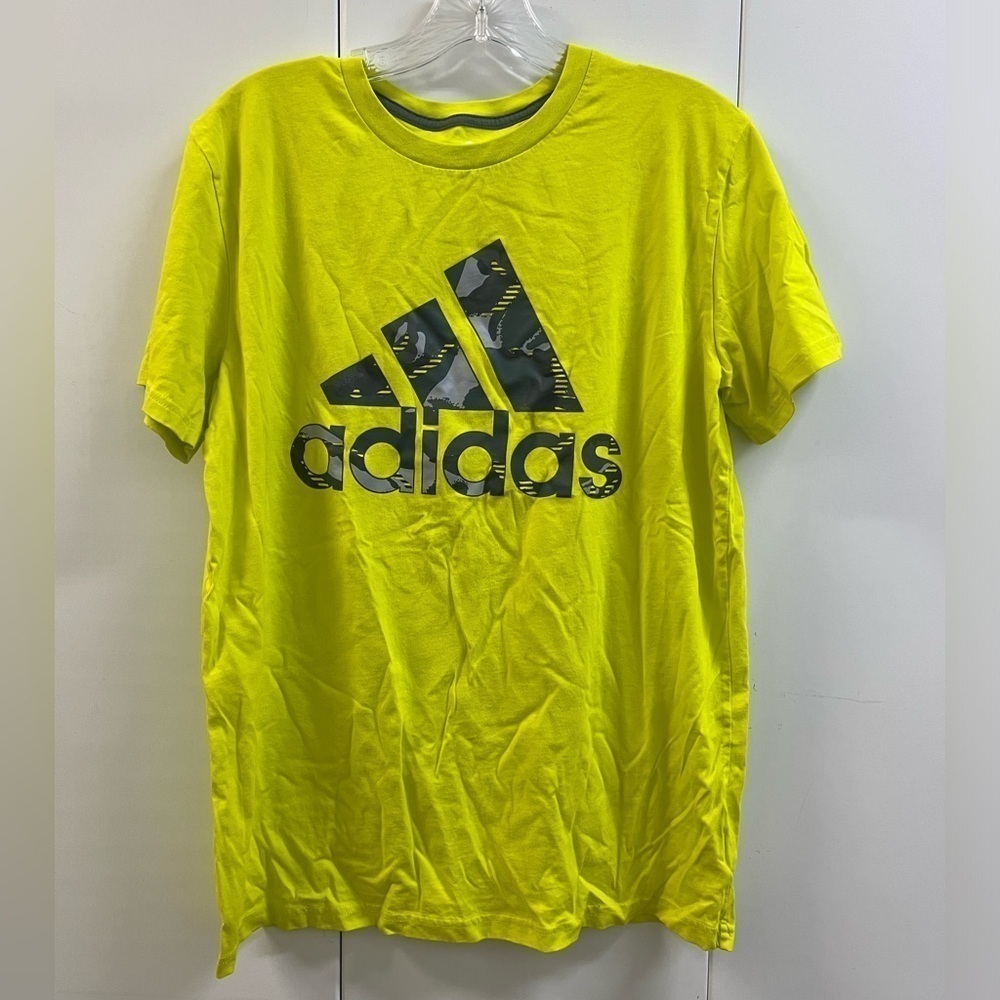 Excellent Condition Adidas Boys Short Sleeve Crew Neck Athletic Shirt